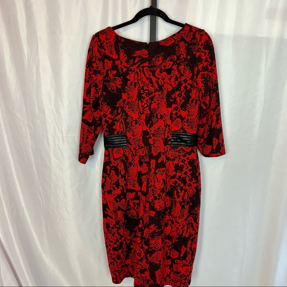 David Meister Red and Black Cowl Neck Knit Dress, size 10 - Picture 7 of 7